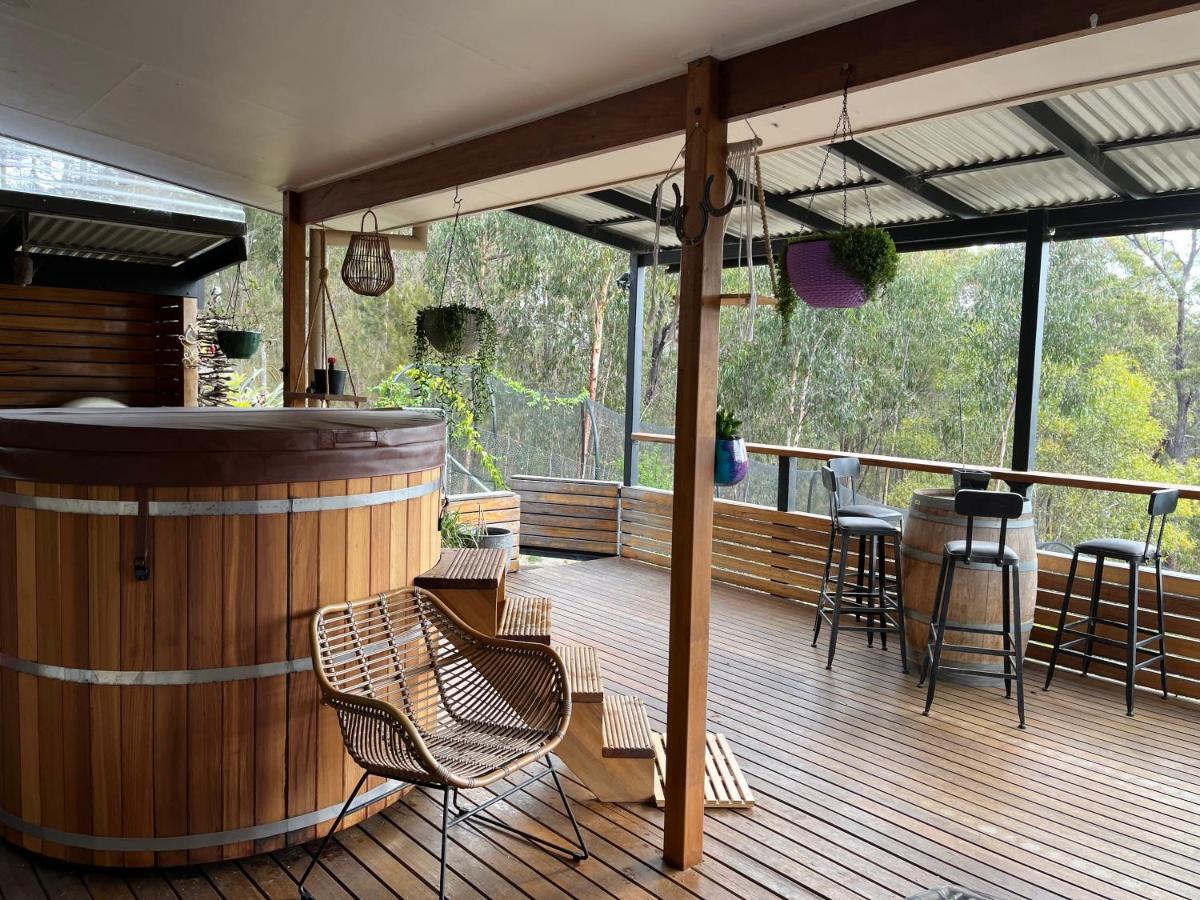 Country Charm Coastal Living Bed & Breakfast Tura Beach Bagian luar foto
